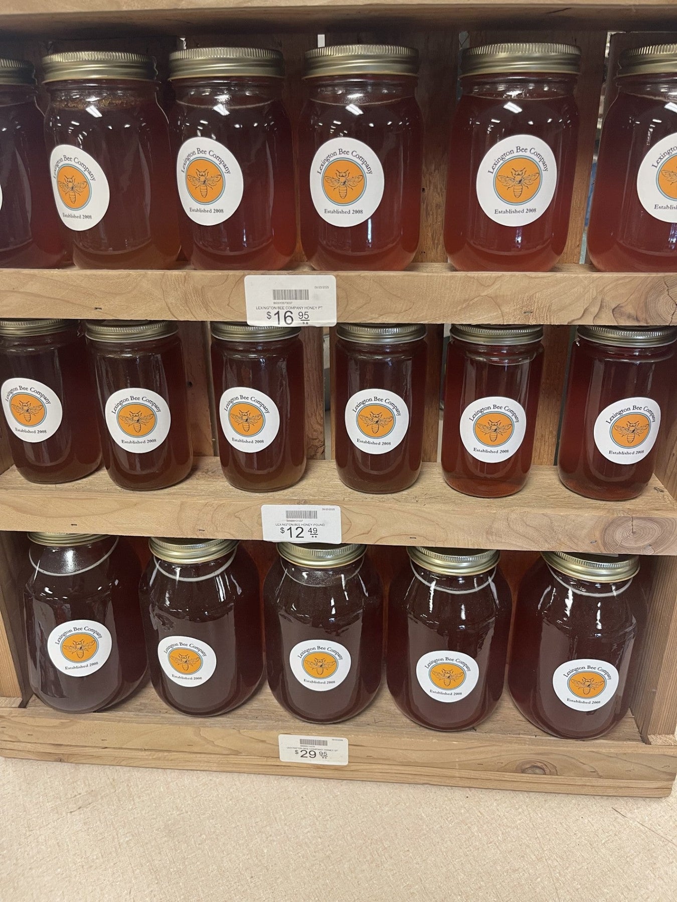 LOCAL HONEY & PEANUTS IN SHELL