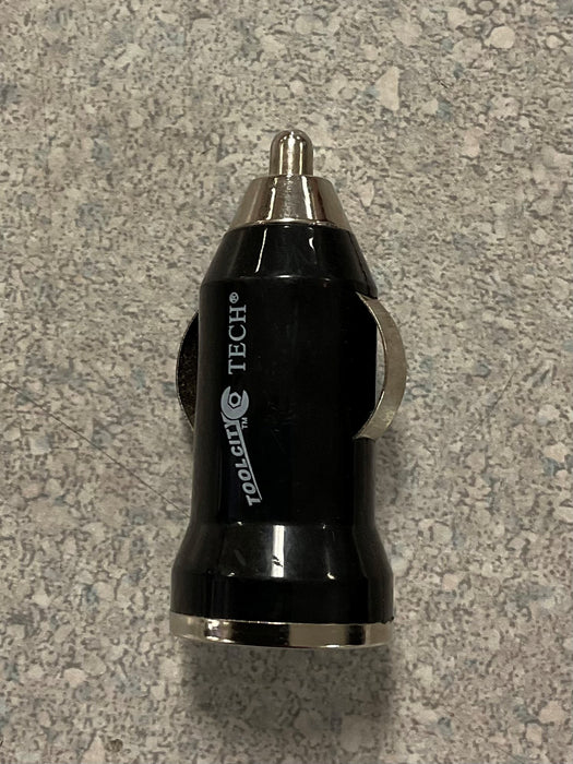 COMPACT CAR CHARGER BLCK/WHTE