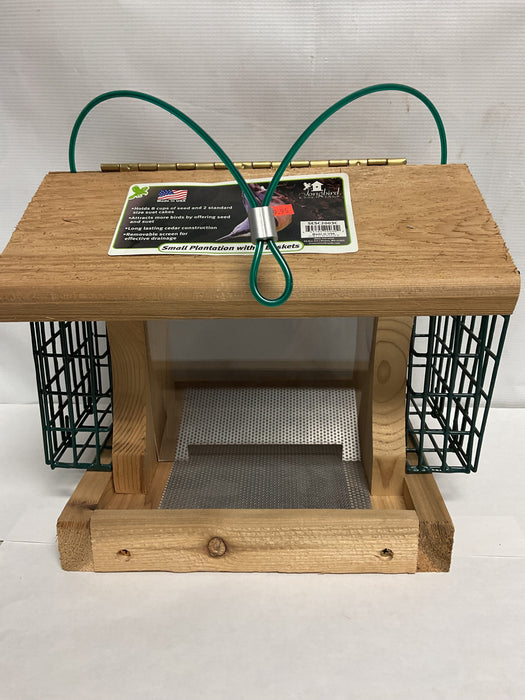 SMALL PLANTATION W 2 BASKETS